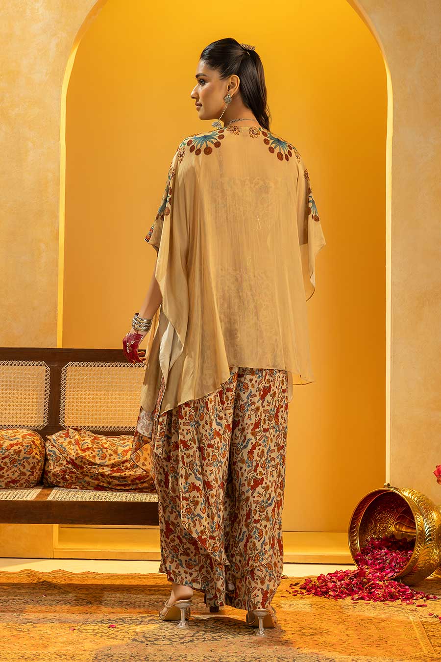 Rangtara Embellished Co-Ord Set With Cape