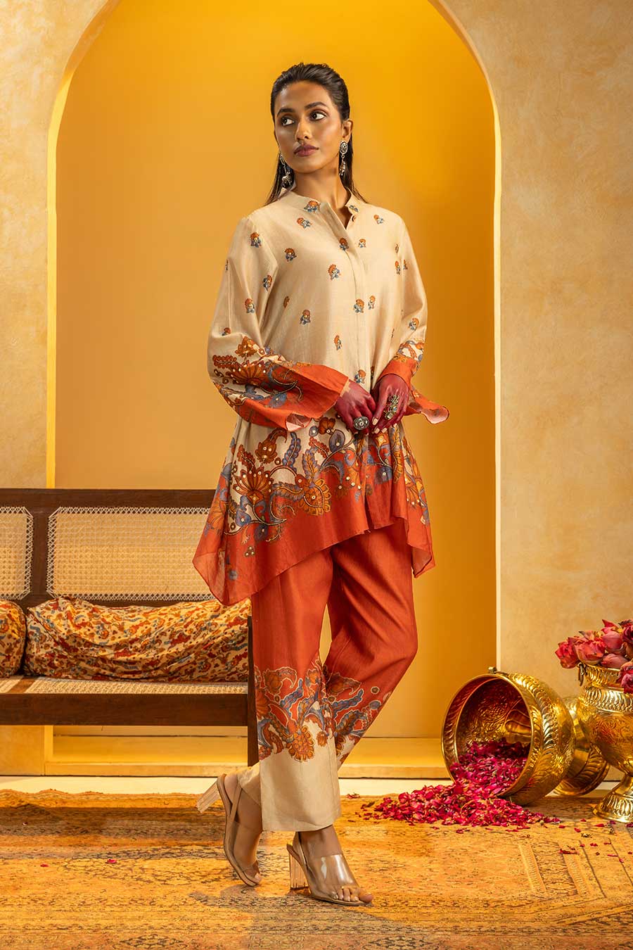 Rangtara Embellished Kurta Set