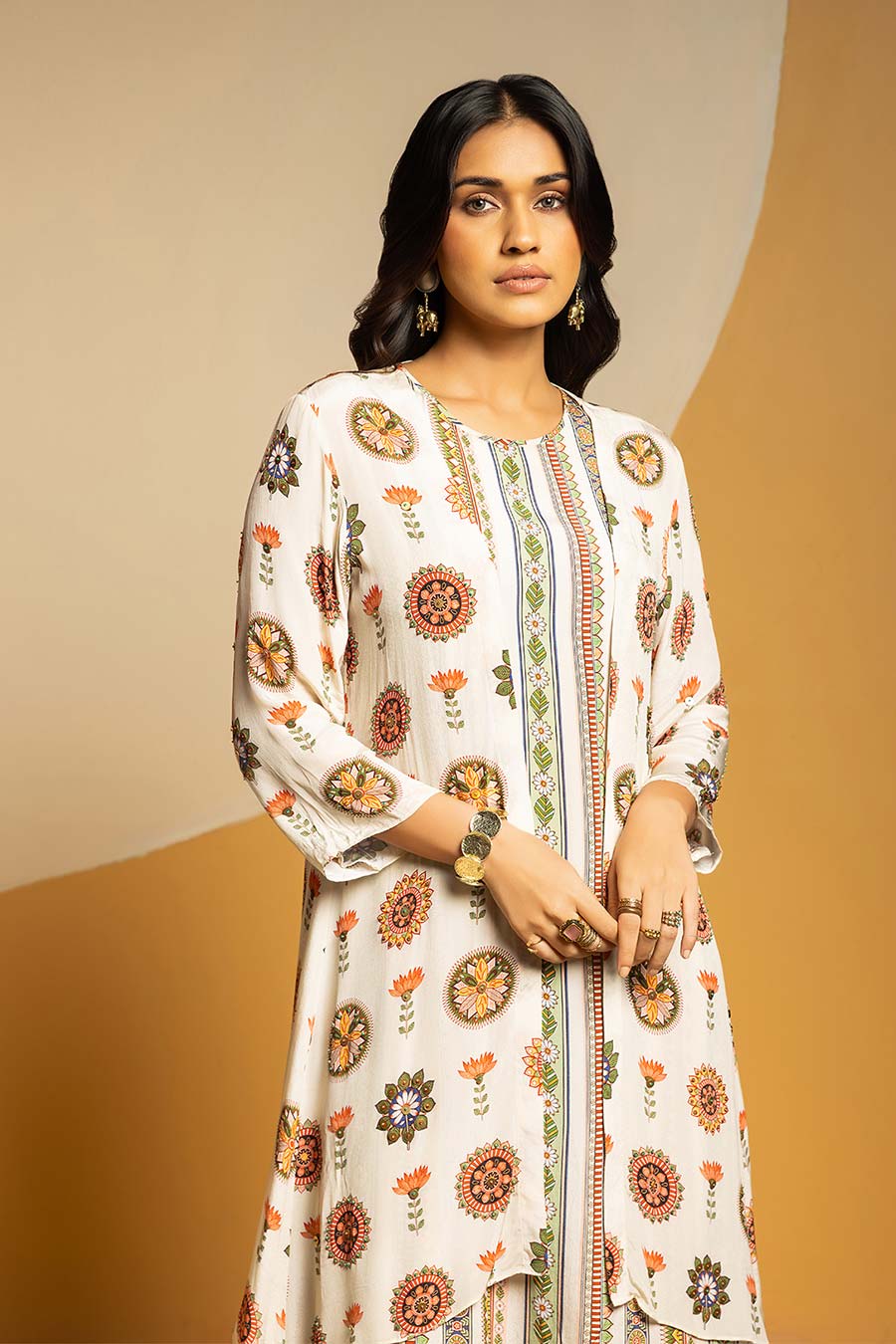 Taarani Printed Kurta Set With Jacket