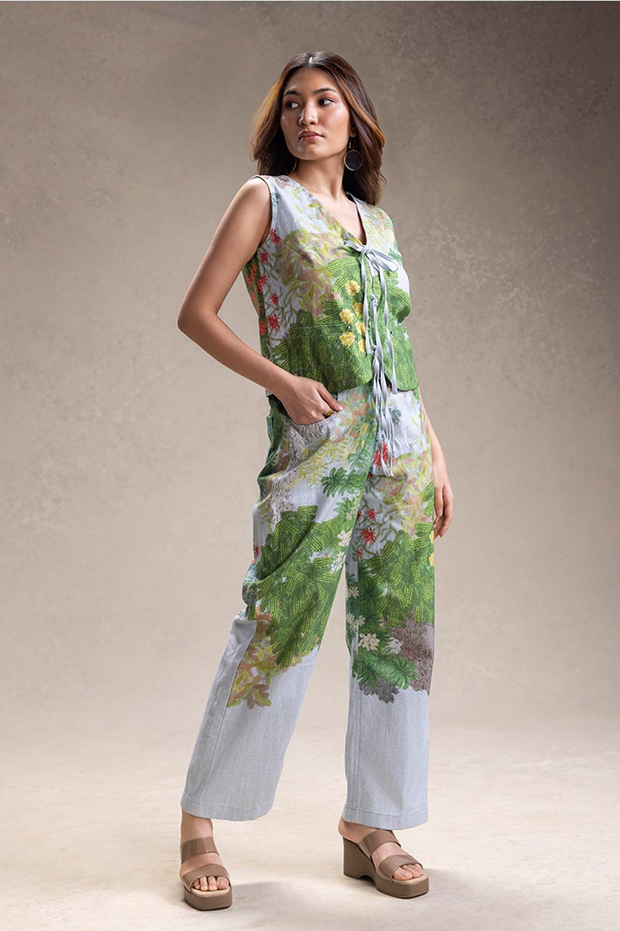 Blue Blume Printed Tie-Up Top & Pants Set