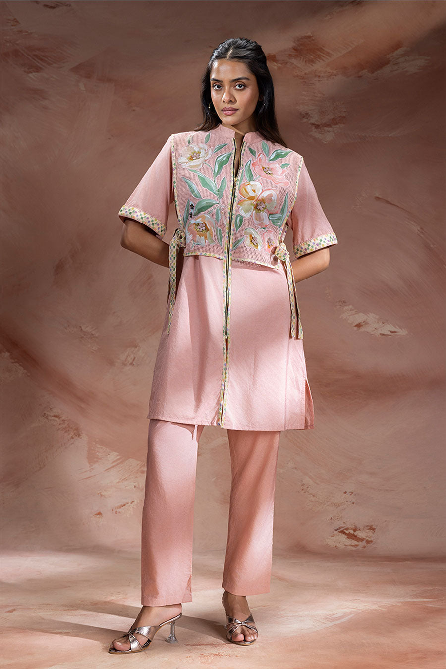 Pink Zeya Appliqué Bib Kurta & Pants Set