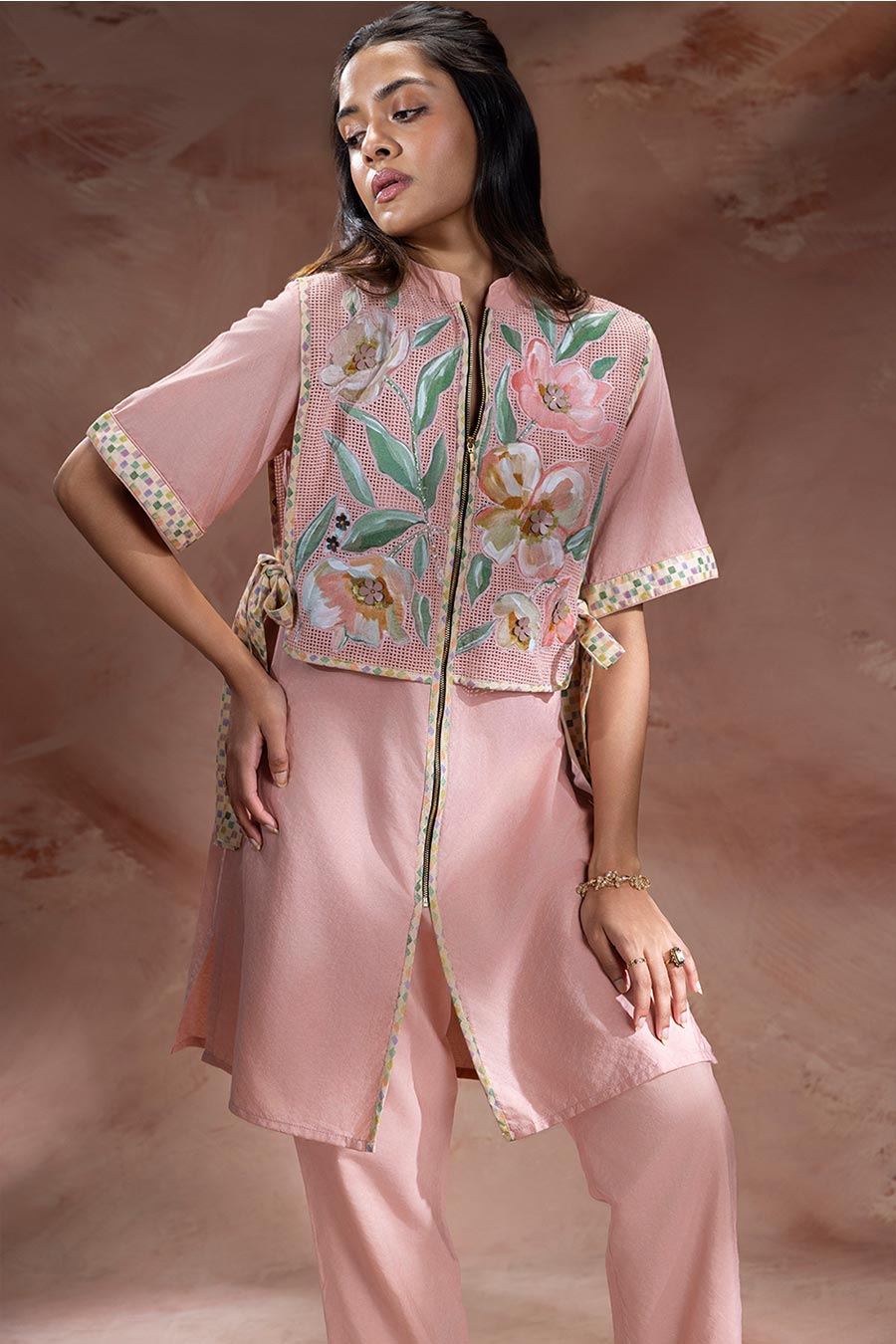 Pink Zeya Appliqué Bib Kurta & Pants Set