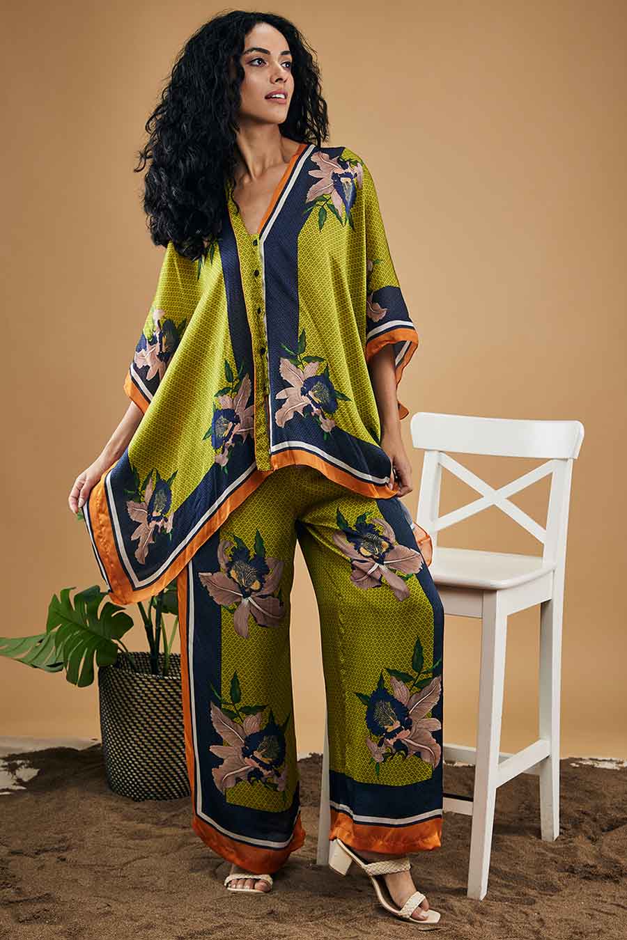 Green Orchid Bloom Printed Kimono Shirt With Pants