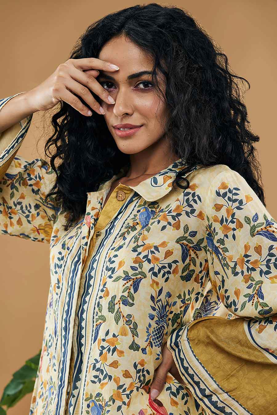 Yellow Bird & Tile Embellished Shirt With Pants