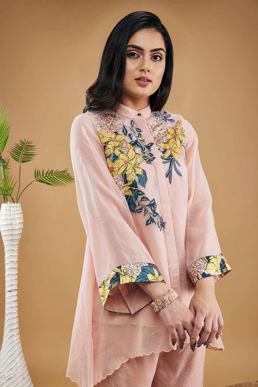 Peach Zinnia Applique High-Low Shirt With Pants