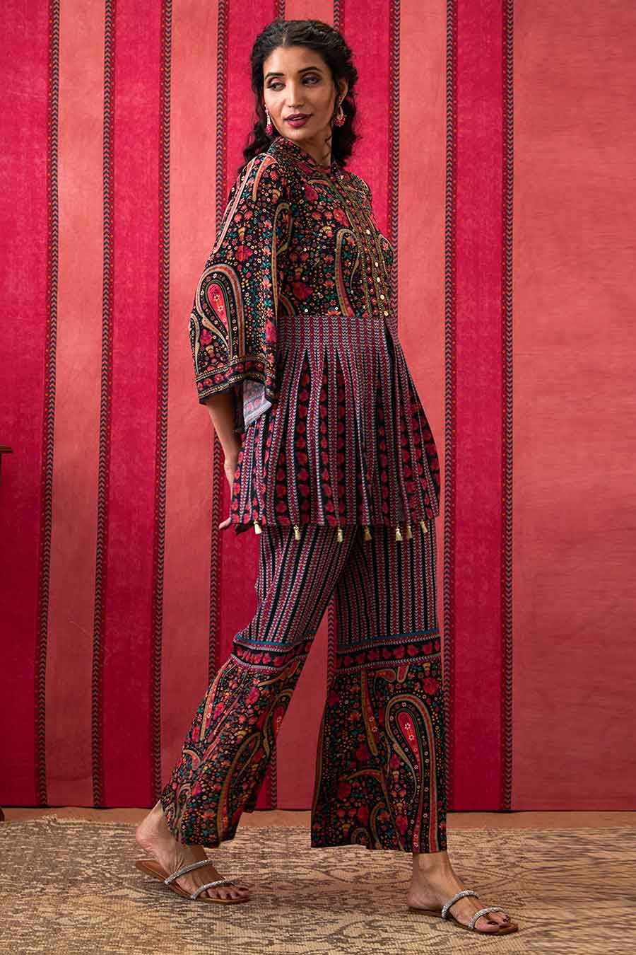 Black Qala Embroidered Kurta Set