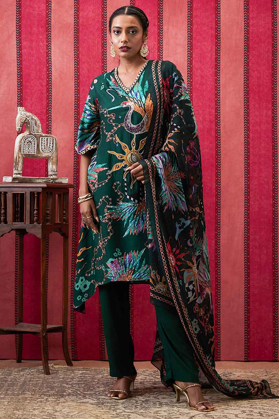 Bottle Green Aisha Embroidered Kurta Set