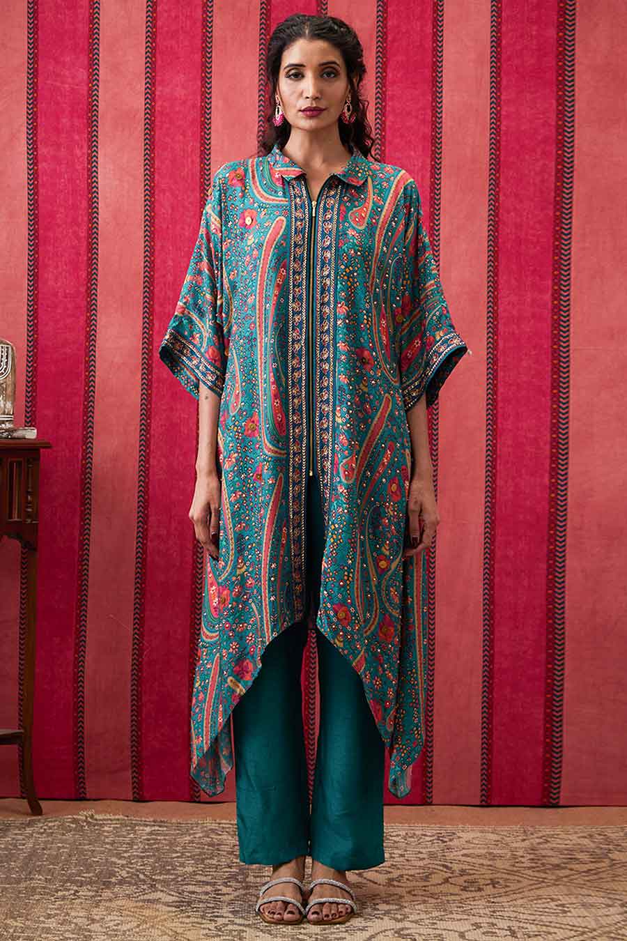 Teal Green Qala Embroidered Kurta & Pant Set