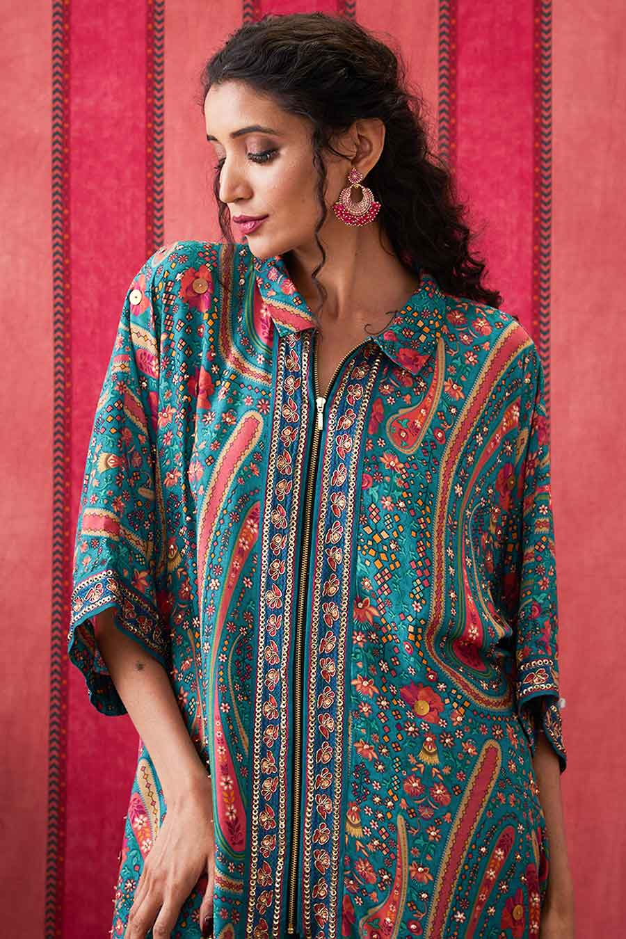 Teal Green Qala Embroidered Kurta & Pant Set