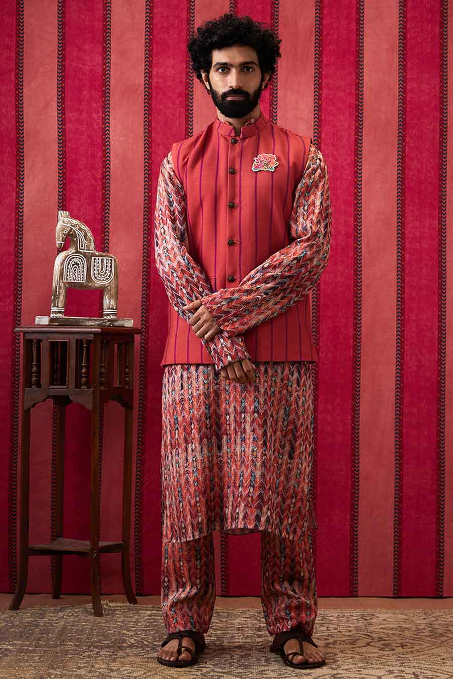 Adah Striped Printed Kurta Set With Bandi