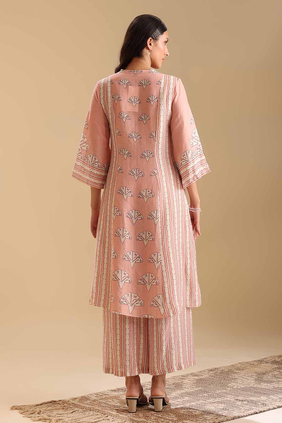Peach Naqsh Printed Panelled Kurta & Pant Set