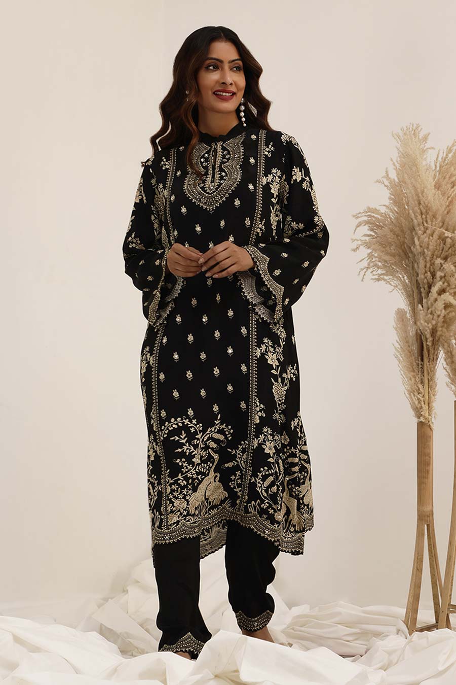 Black Gulshan Embellished A-Line kurta Set