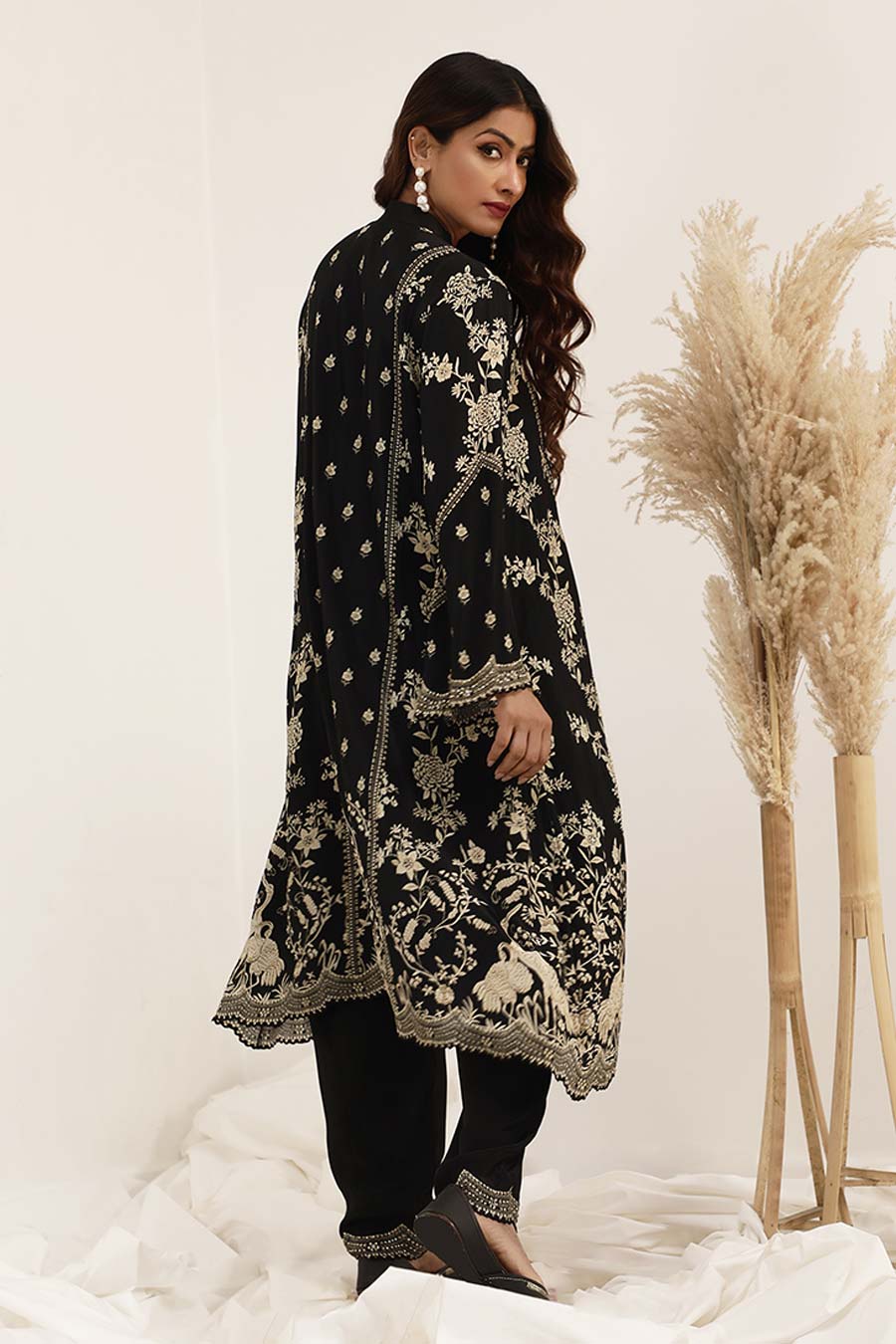 Black Gulshan Embellished A-Line kurta Set