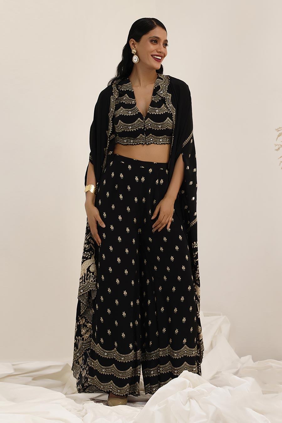 Black Gulshan Embellished Cape Set
