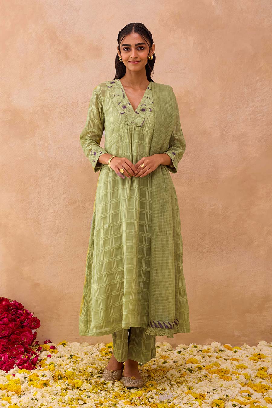 Sage Green Kurta Embroidered Set