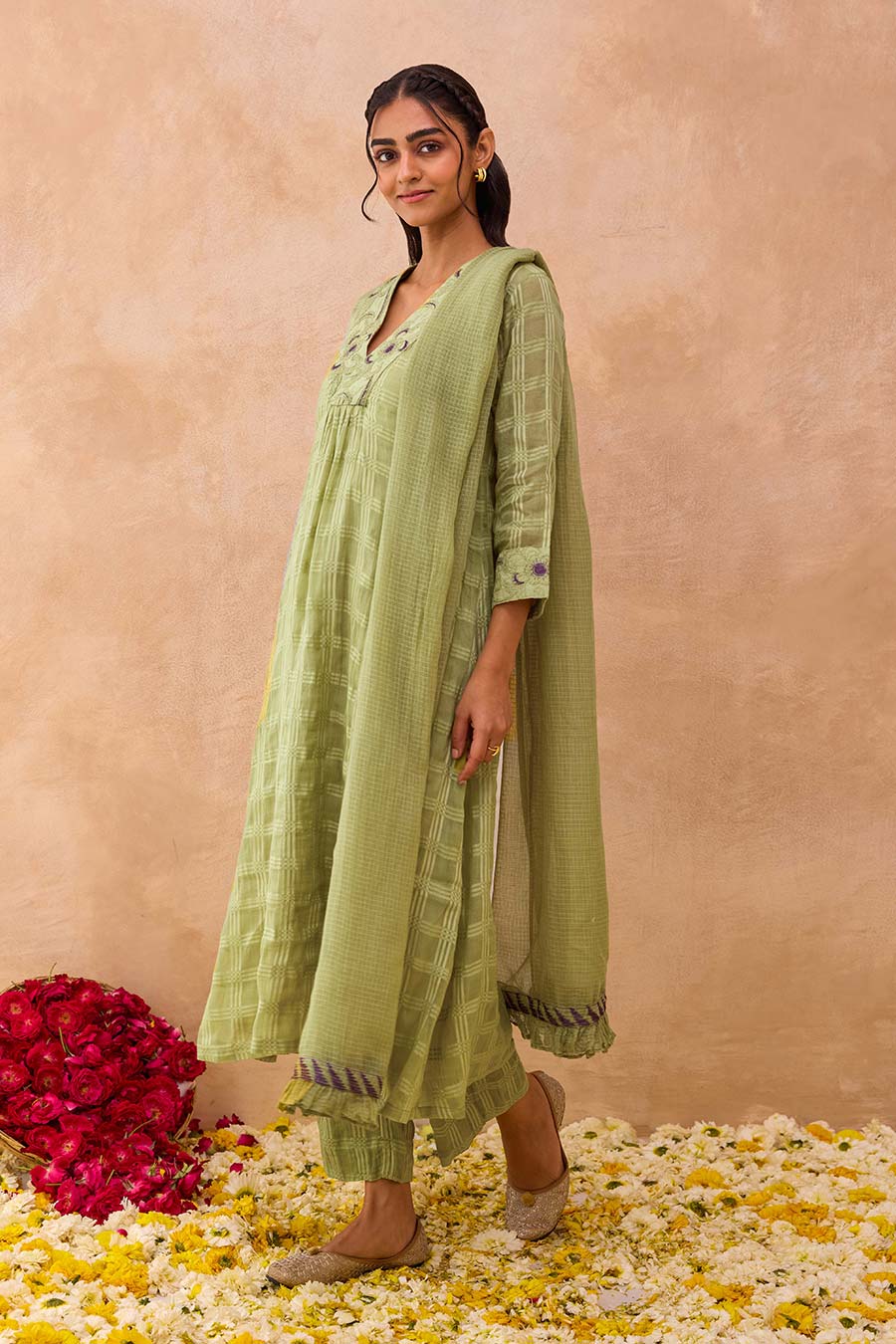 Sage Green Kurta Embroidered Set