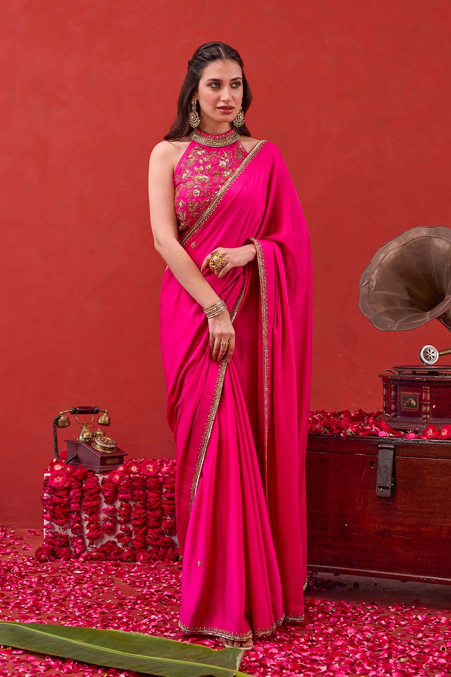 Kaashni Pink Embroidered Saree & Blouse Set