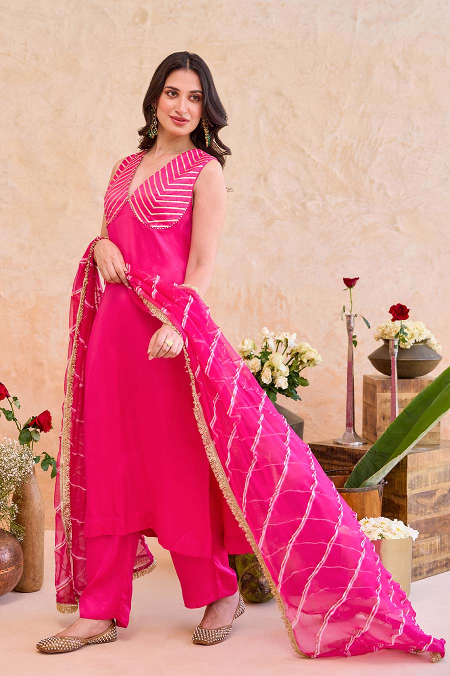 Aarzoo Pink Embroidered Kurta Set