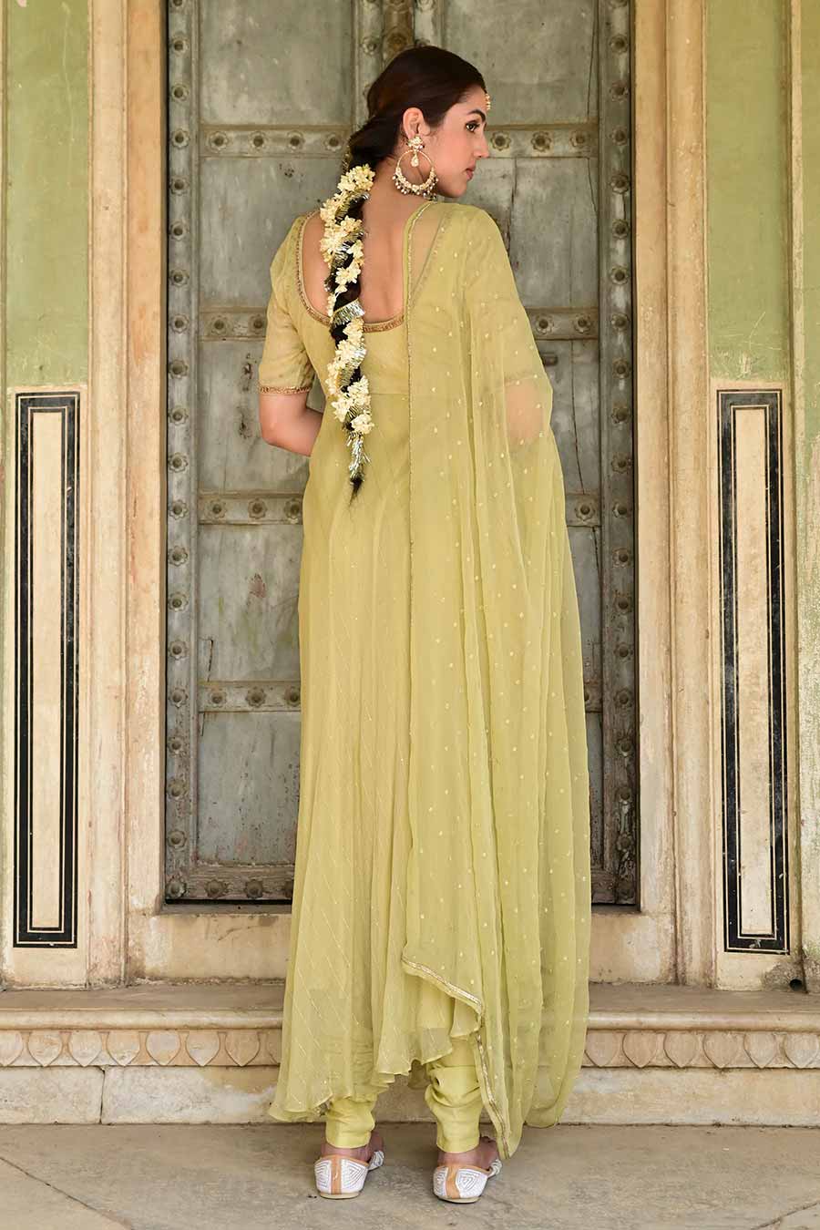 Sada Bahar Green Embroidered Kurta Set