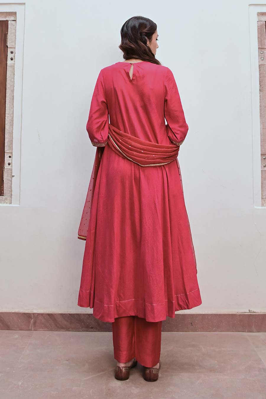 Red Aabroo Kurta Set