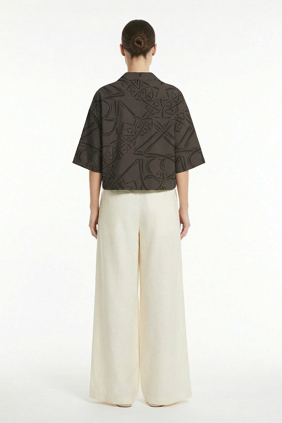 Mocha Timeless Impressions Printed Cropped Shirt