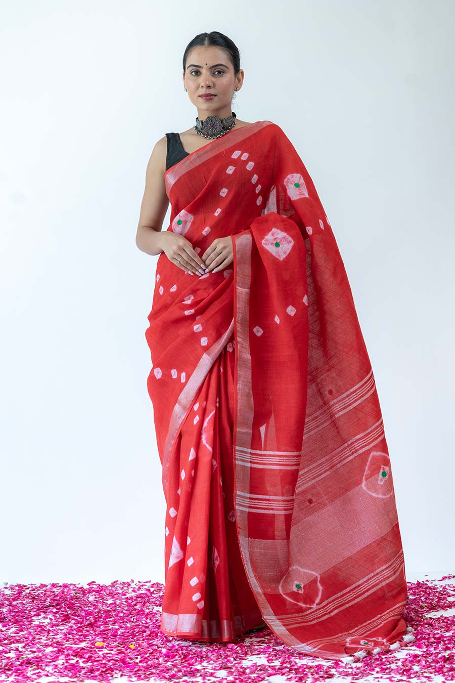 Laalima Red Linen Saree With Unstitched Blouse