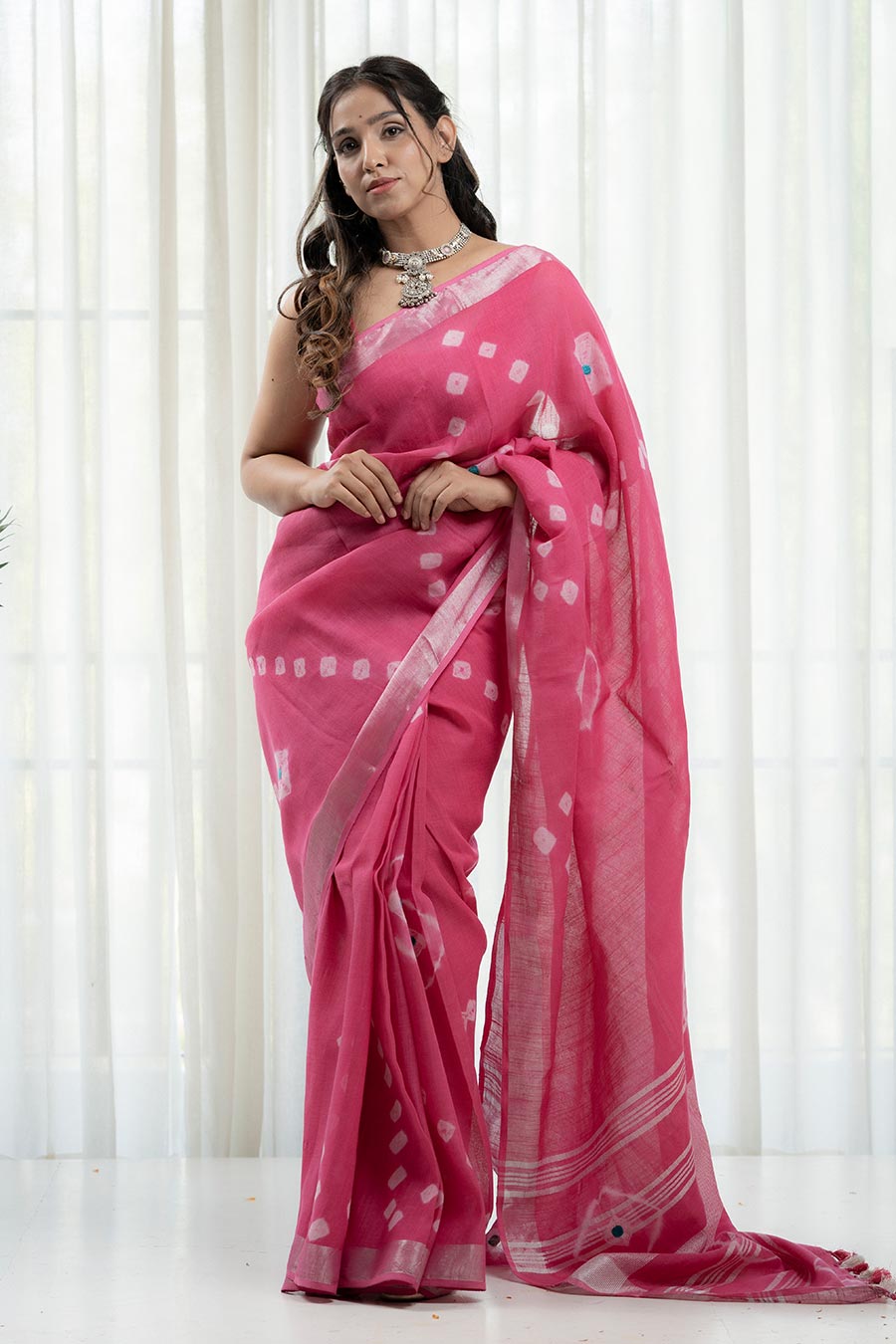 Mrinalini Pink Linen Saree With Unstitched Blouse