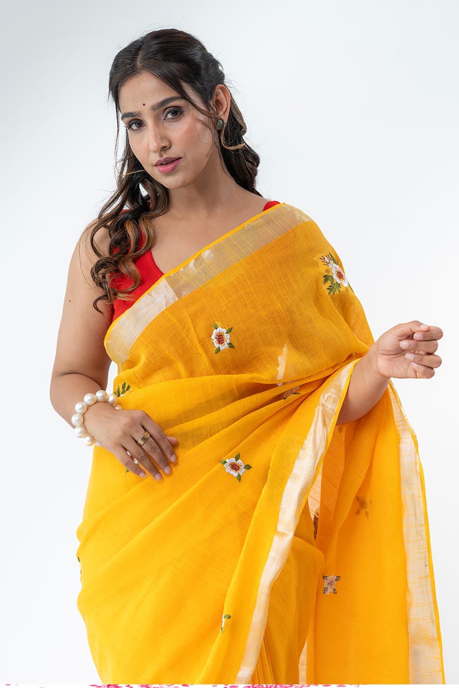 Mallika Yellow Linen Saree With Unstitched Blouse
