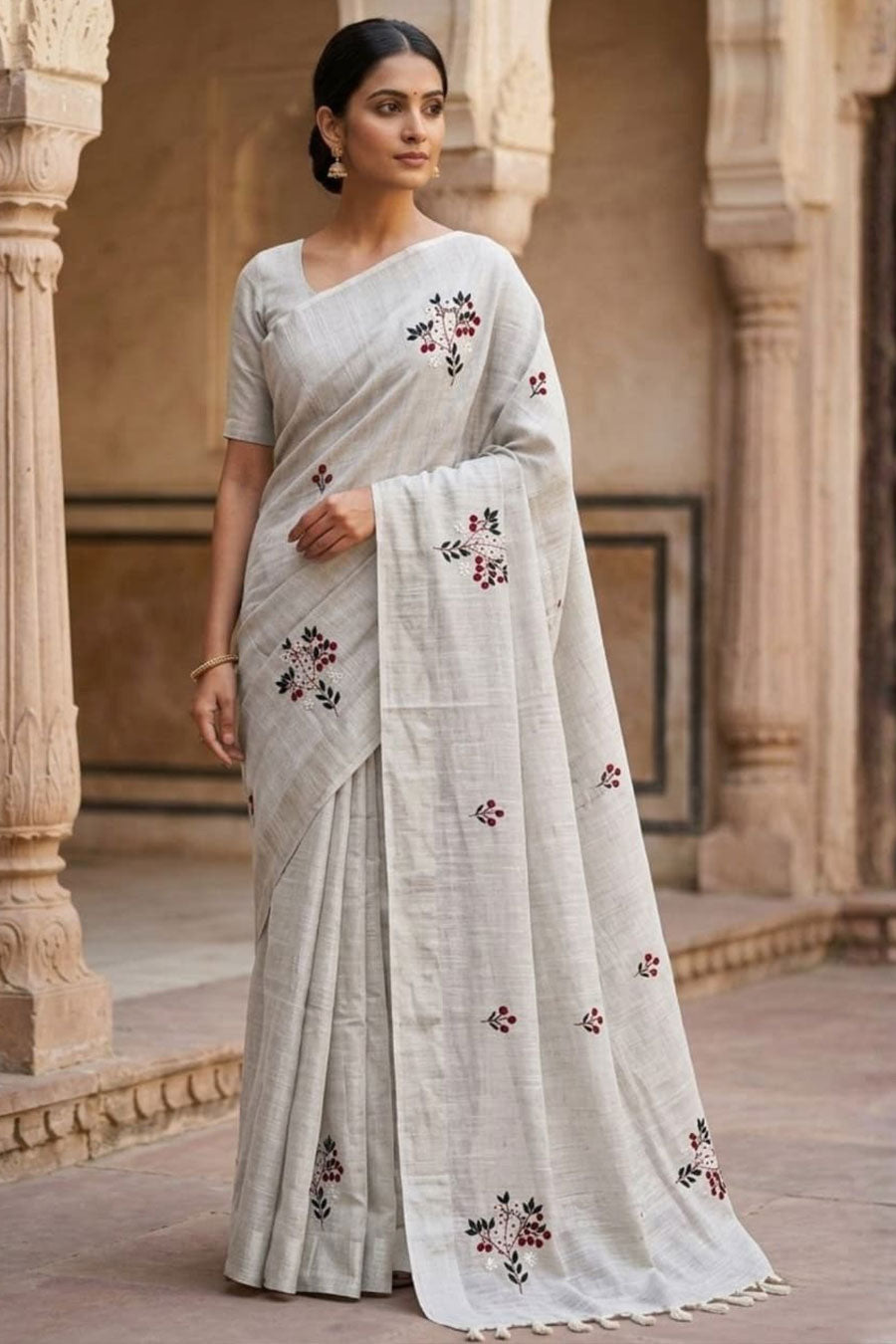 Gulzar Grace White Linen Saree With Unstitched Blouse