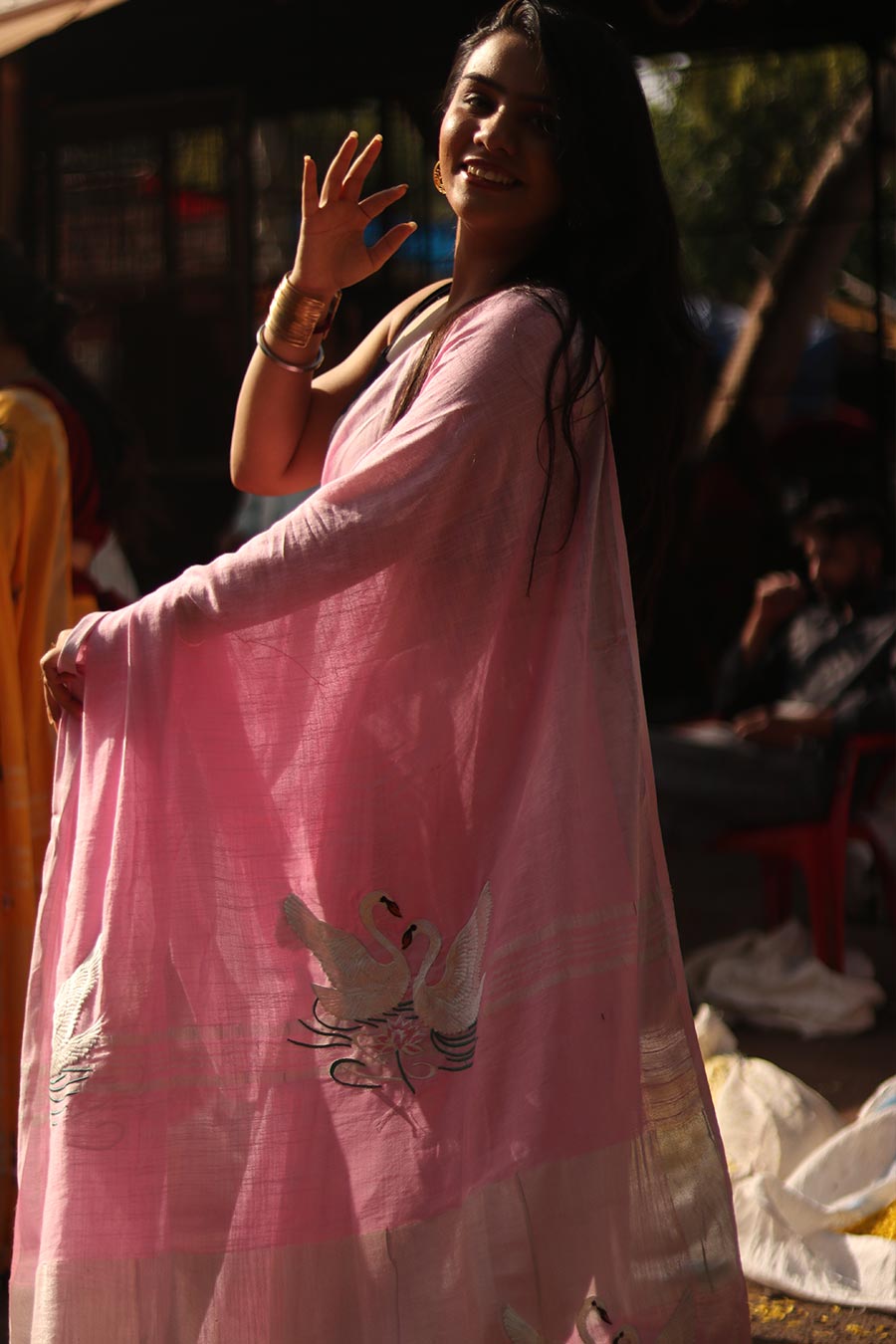 Hansika Blush Pink Linen Saree With Unstitched Blouse