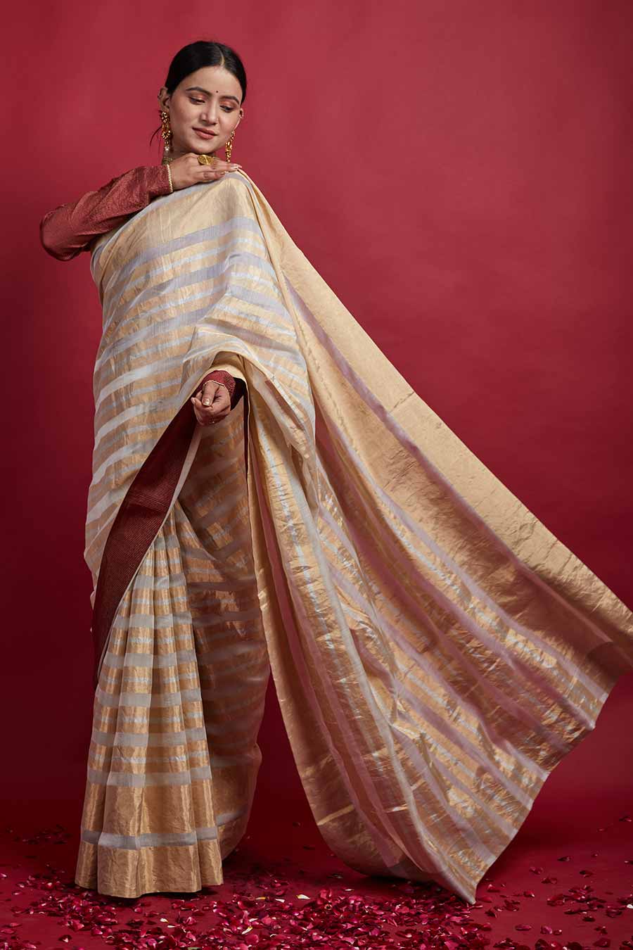 Handcrafted Gold Stripe Zari Saree with Blouse Set