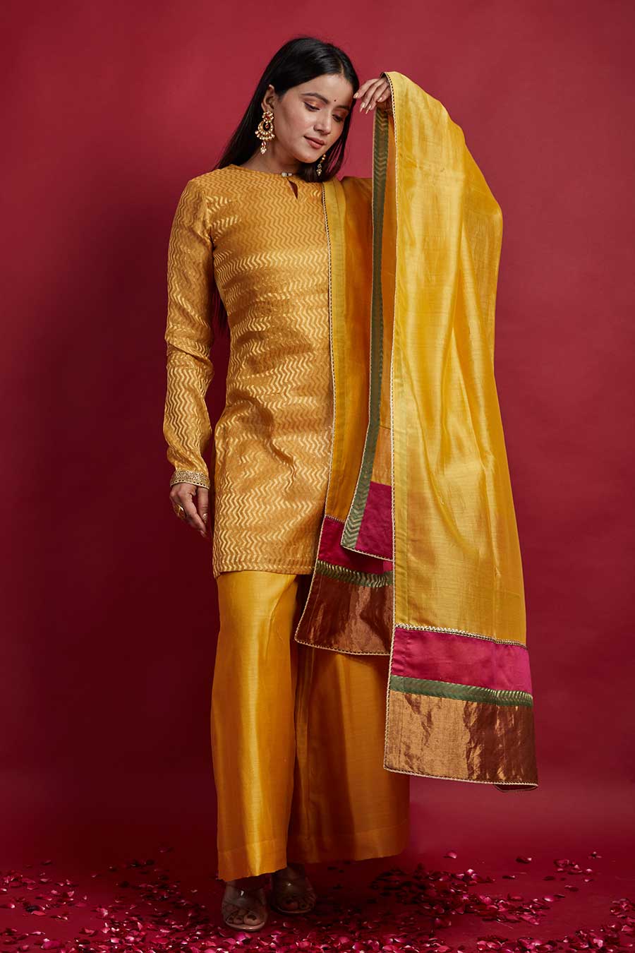 Zig-zag Zari Weave Short Kurta & Flared Palazzo Set