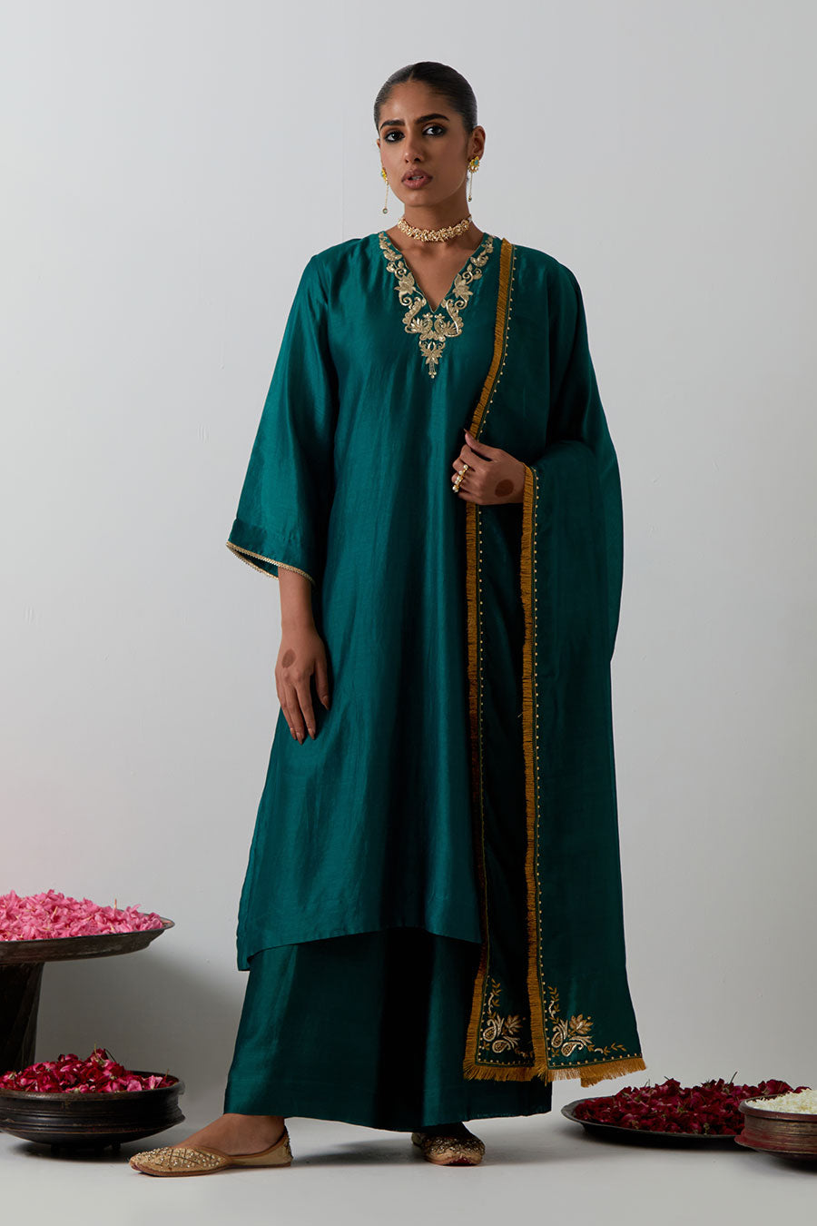 Deep Green Embroidered Chanderi Kurta Set