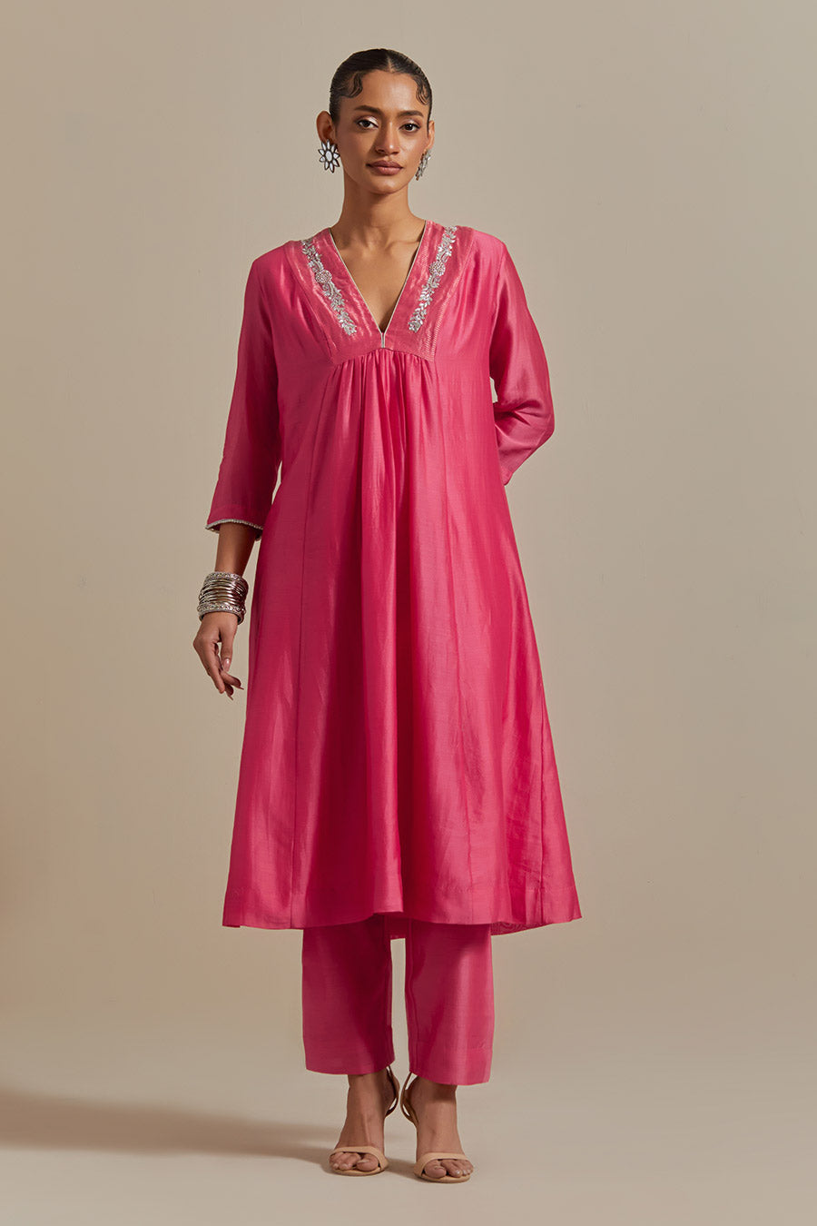 Pink Embroidered Chanderi Kurta Set (Set Of 3)