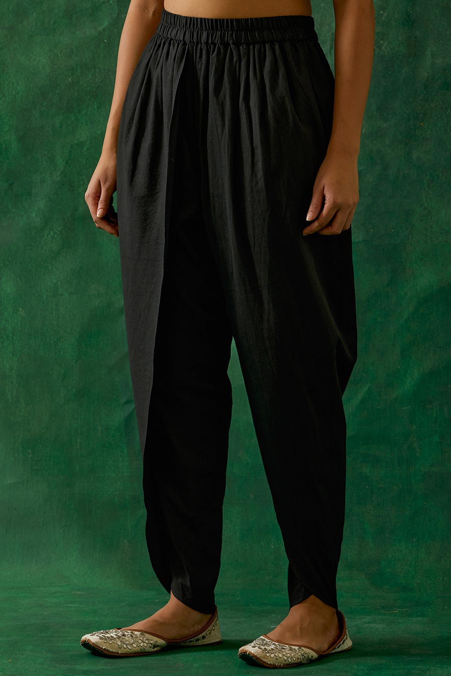 Silver Black Slit Kurta & Black Dhoti Salwar Set (Set Of 2)