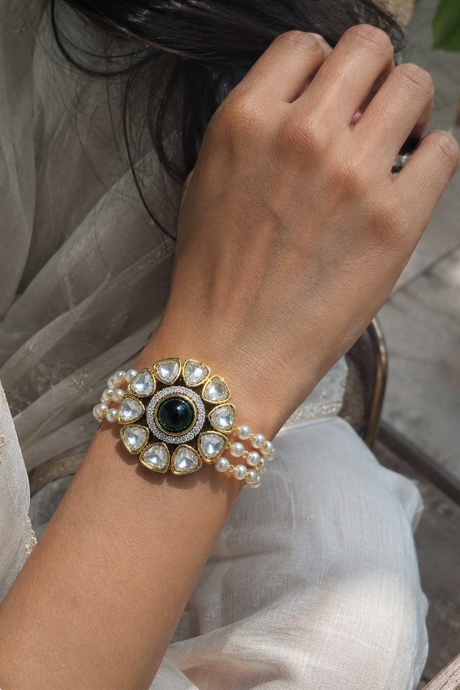 Emerald Polki Floral Pearl Bracelet