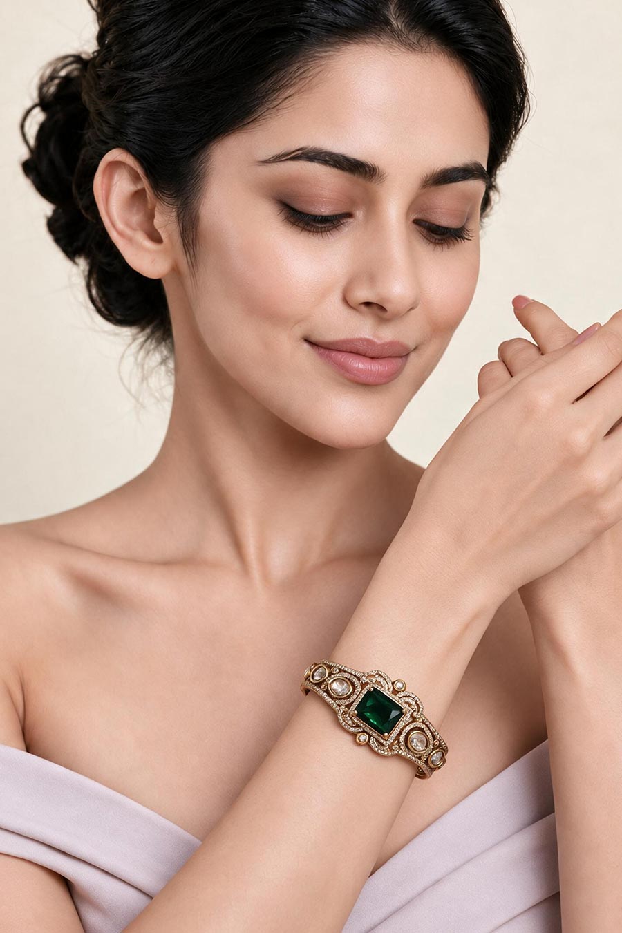 Emerald Stone Gold-Tone Kada Bangle