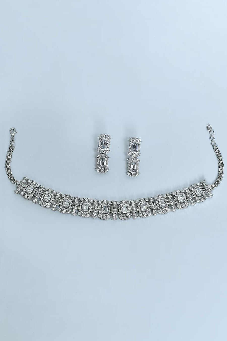 Diamonds Studded Necklace Set