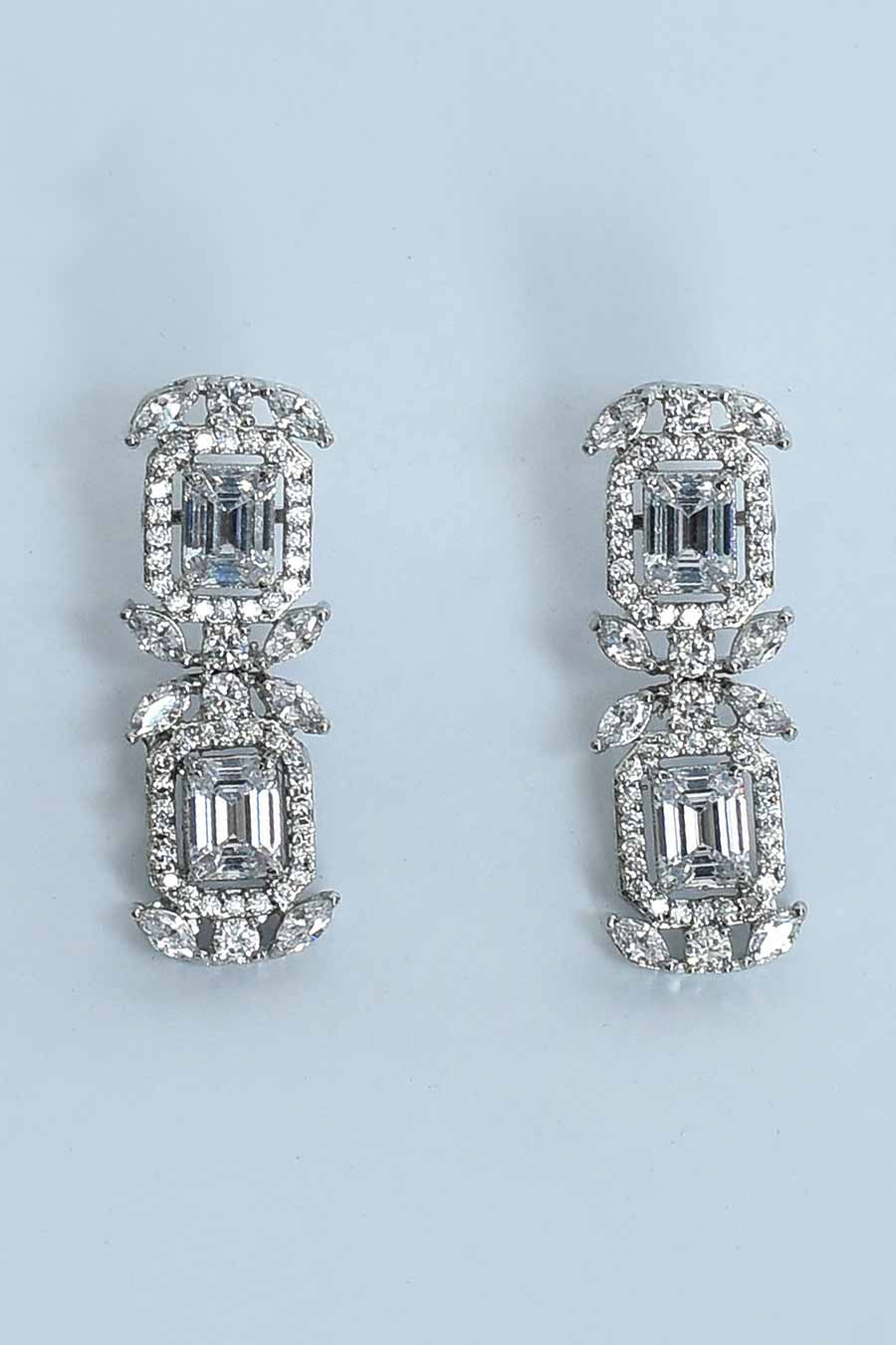 Diamonds Studded Necklace Set