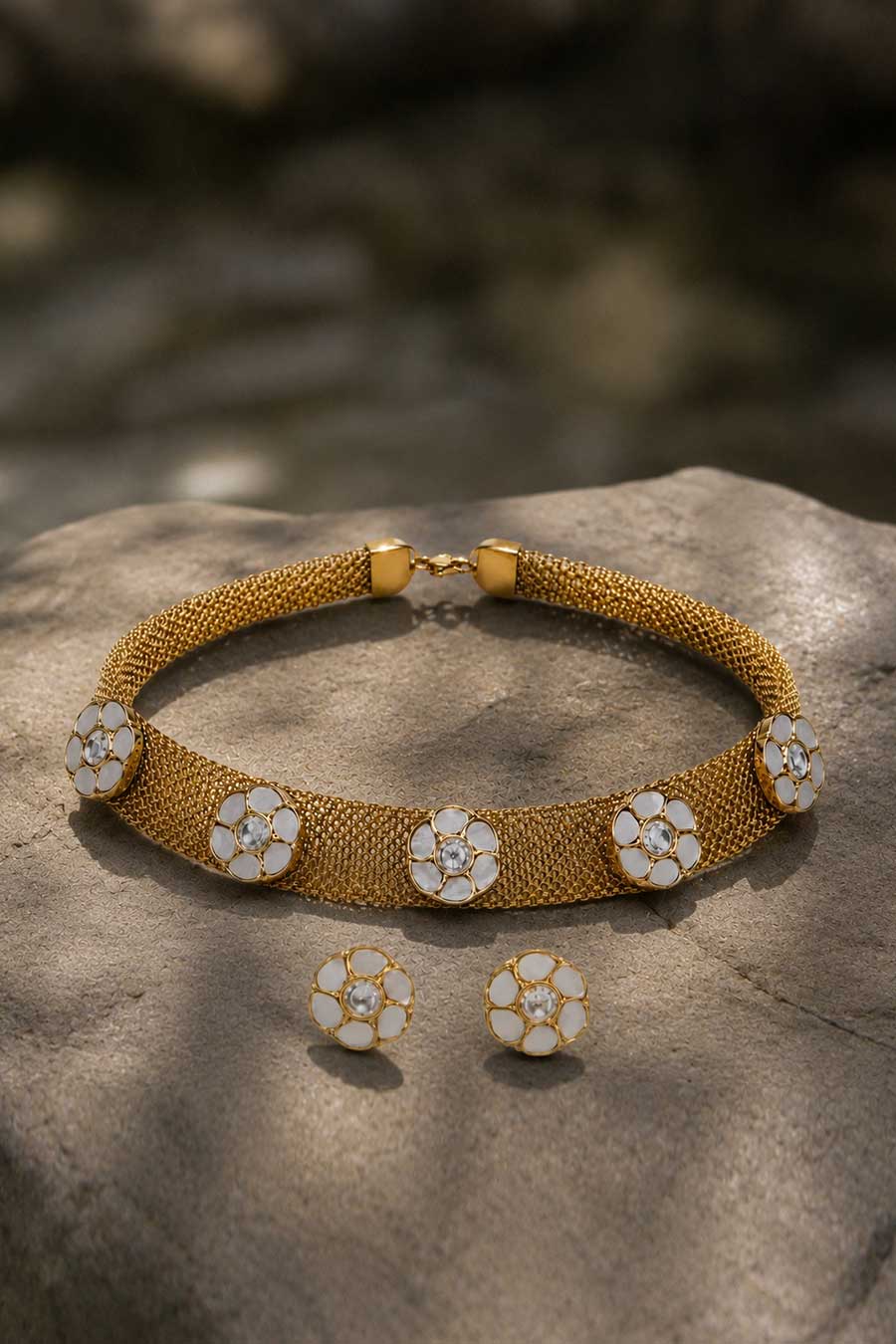 Floral Mesh Choker Necklace & Stud Earrings Set