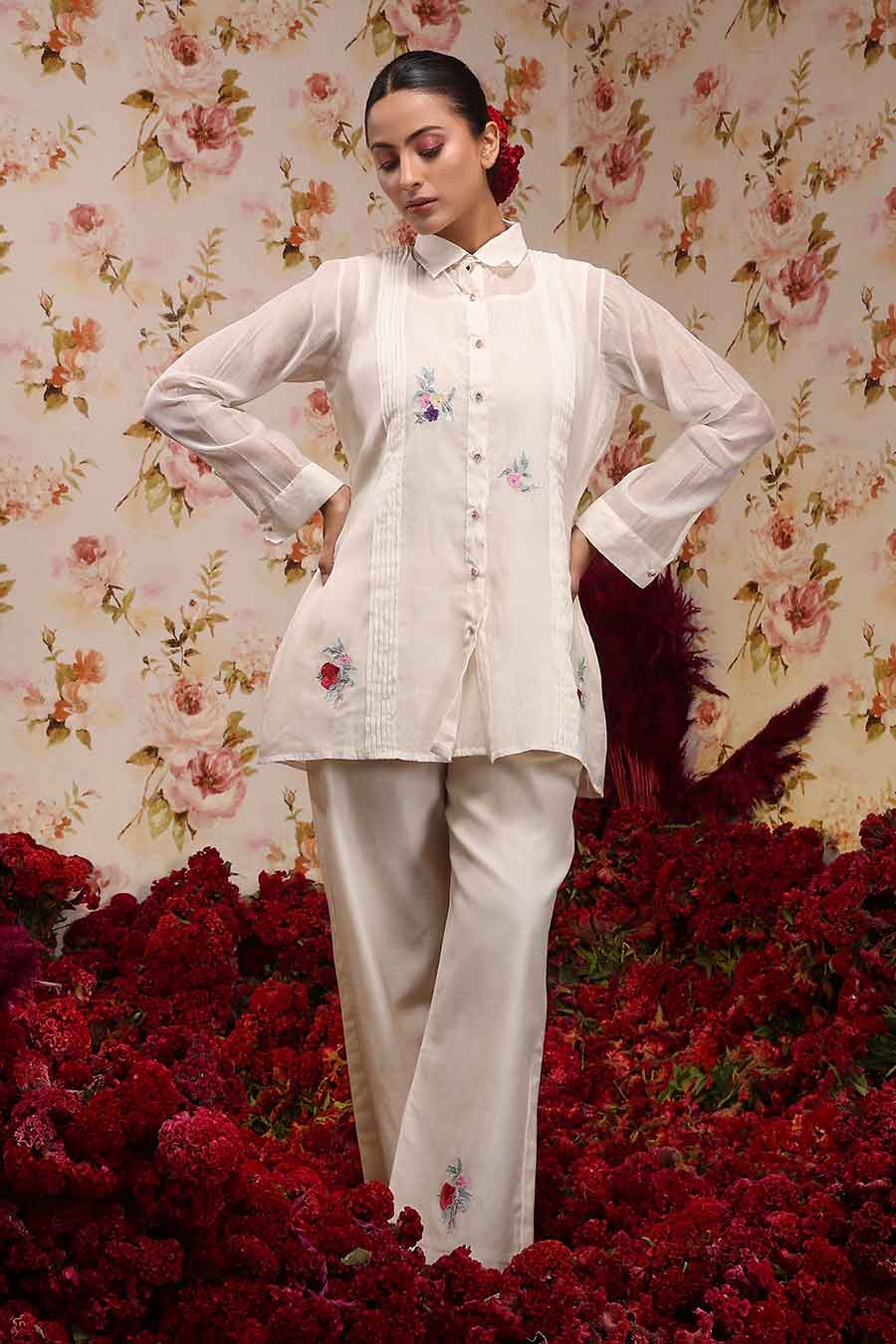 Ivory Chanderi Silk Embroidered Shirt & Pant Set