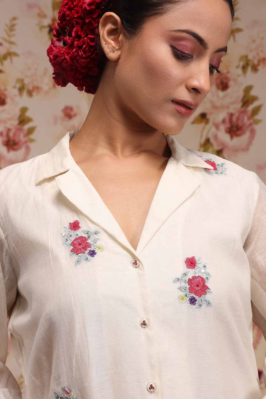 Ivory Chanderi Silk Embroidered Shirt & Pant Set