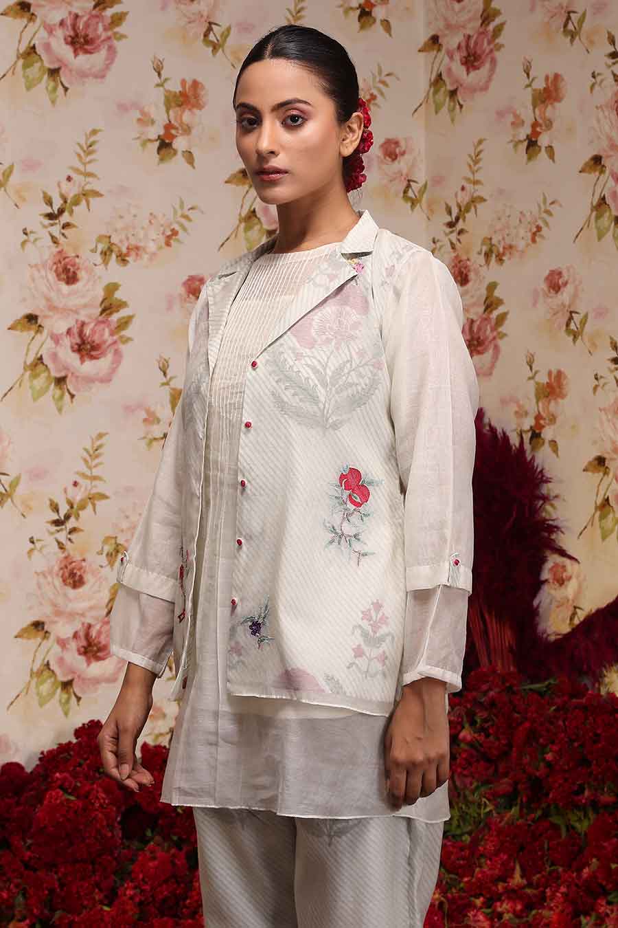 Ivory Chanderi Silk Co-Ord Set With Jacket (3 Pc)