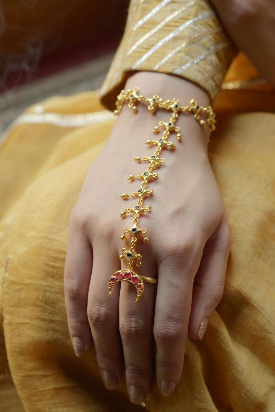 Moonlit Glory 22kt Gold Plated Haathphool