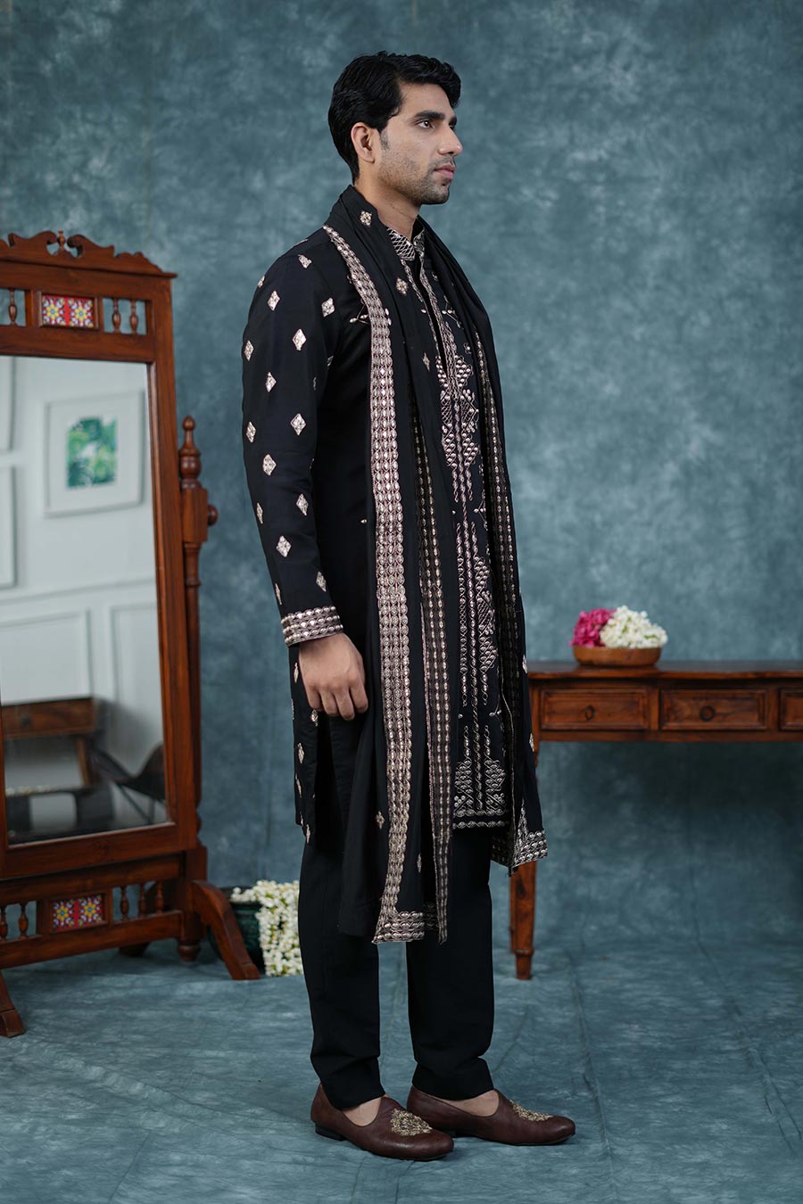 Black Chanderi Embroidered Kurta Set
