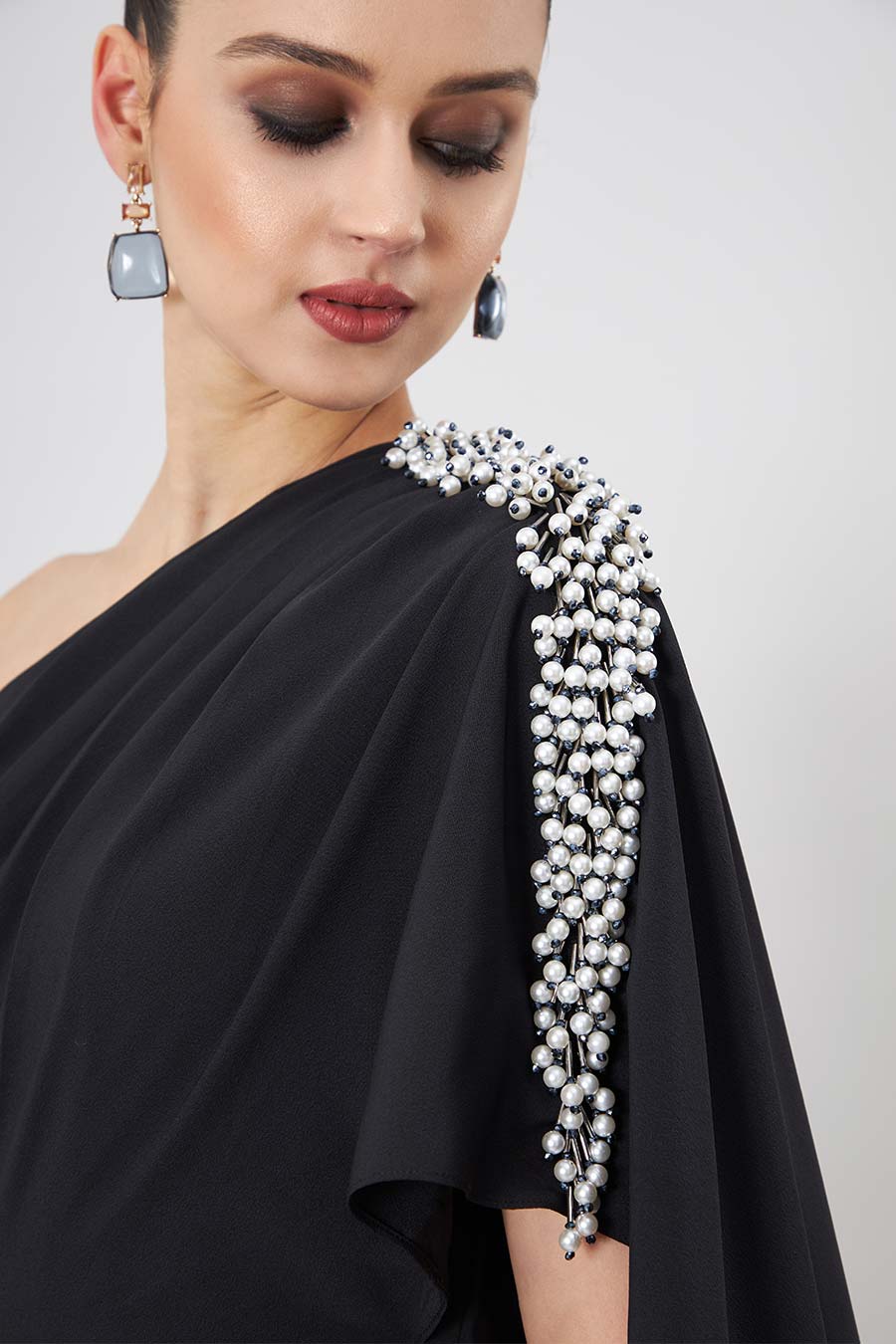 Pearl One-Shoulder Black Drape Dress
