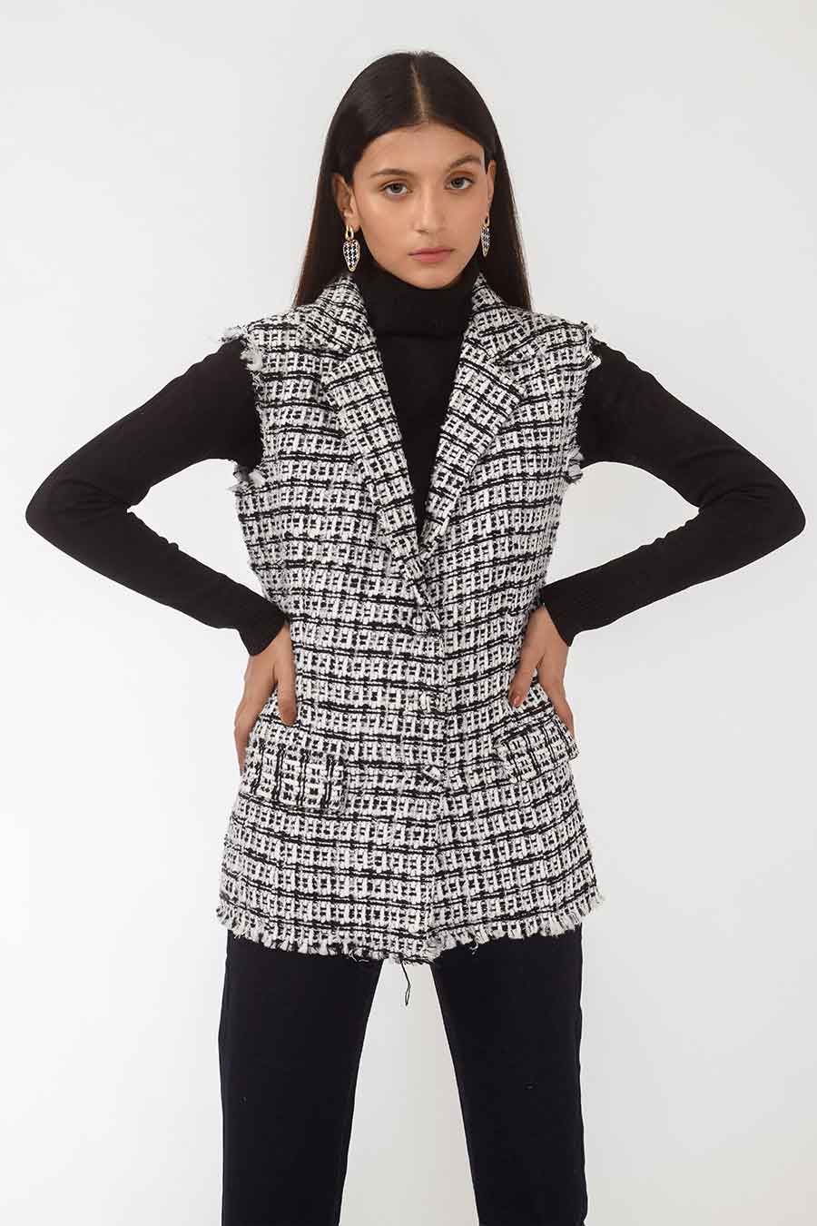 Dora Black & White Handwoven Jacket
