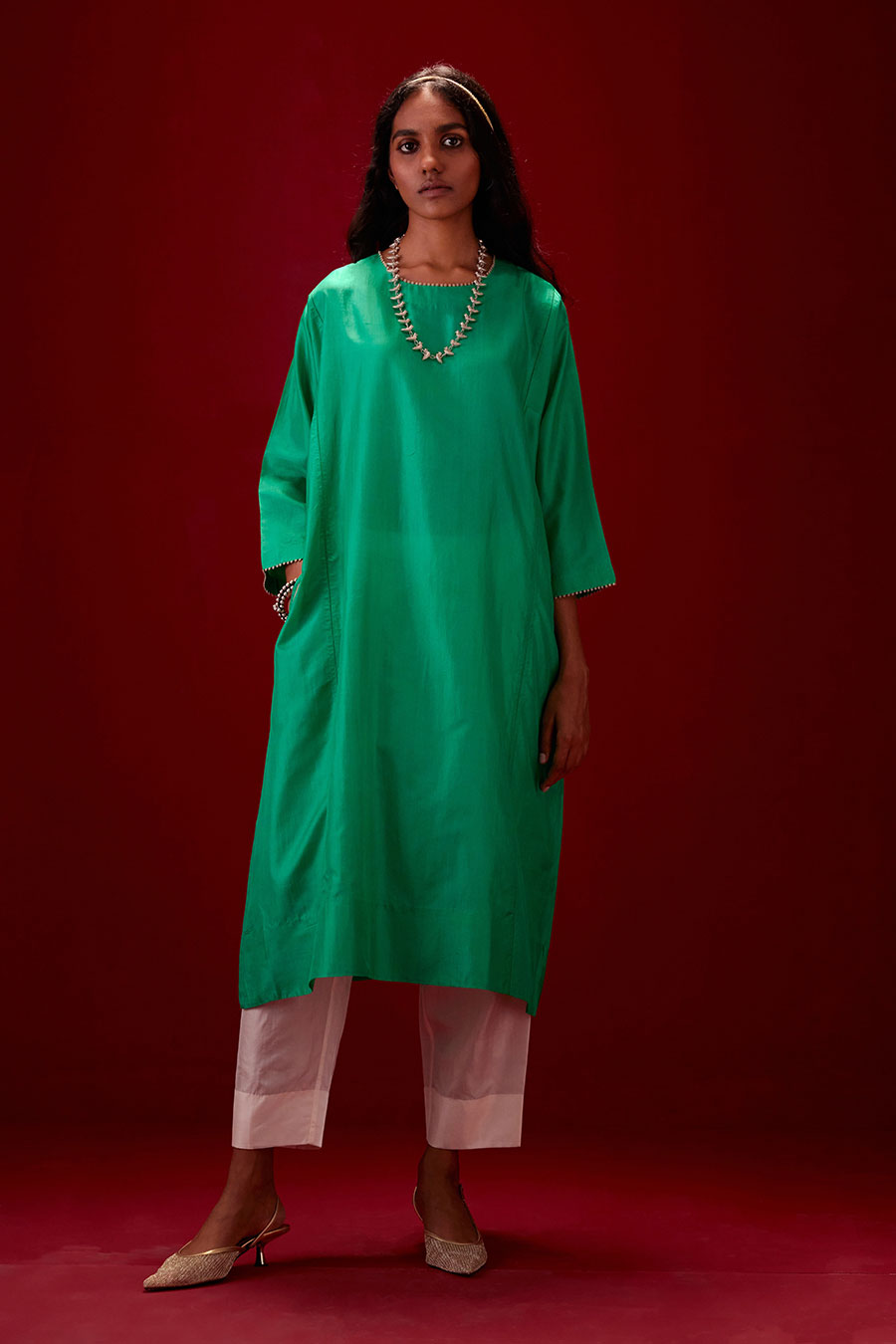 Emerald Green Silk Embroidered Kurta & Pant Set