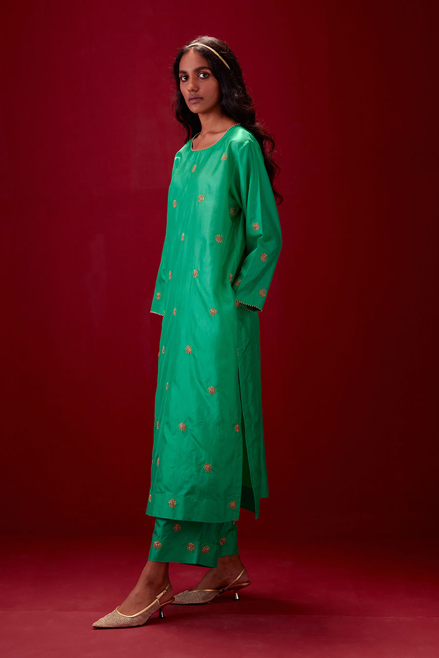 Emerald Green Silk Embroidered Kurta & Pant Set