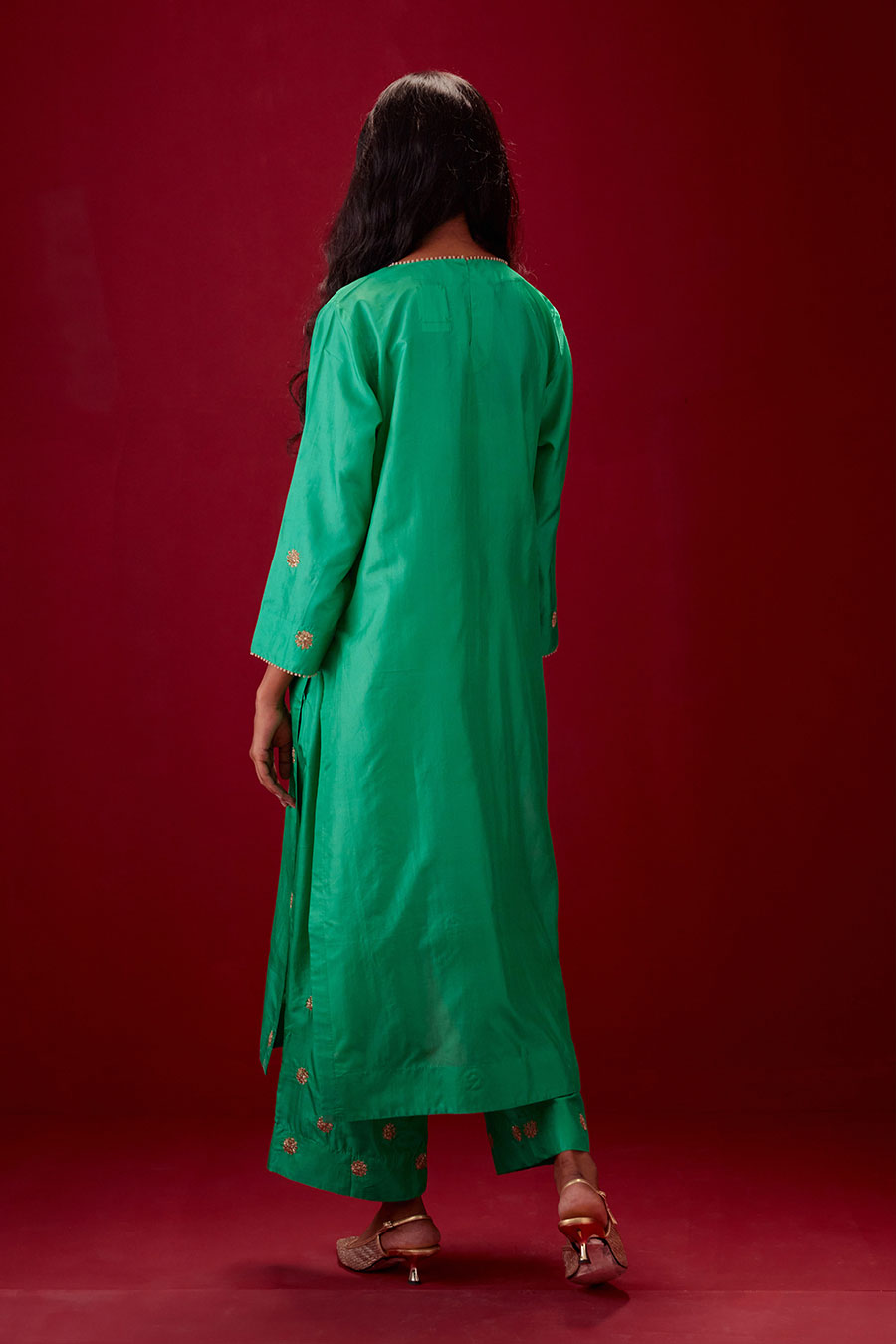 Emerald Green Silk Embroidered Kurta & Pant Set